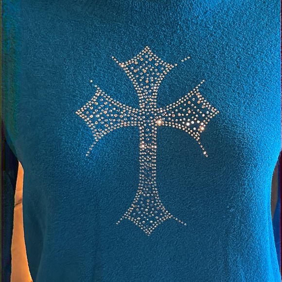 TAYLOR MARCS GORGEOUS TURQUOISE SWEATER CROSS SWAROVSKI SPARKLE DETAIL - Picture 6 of 8